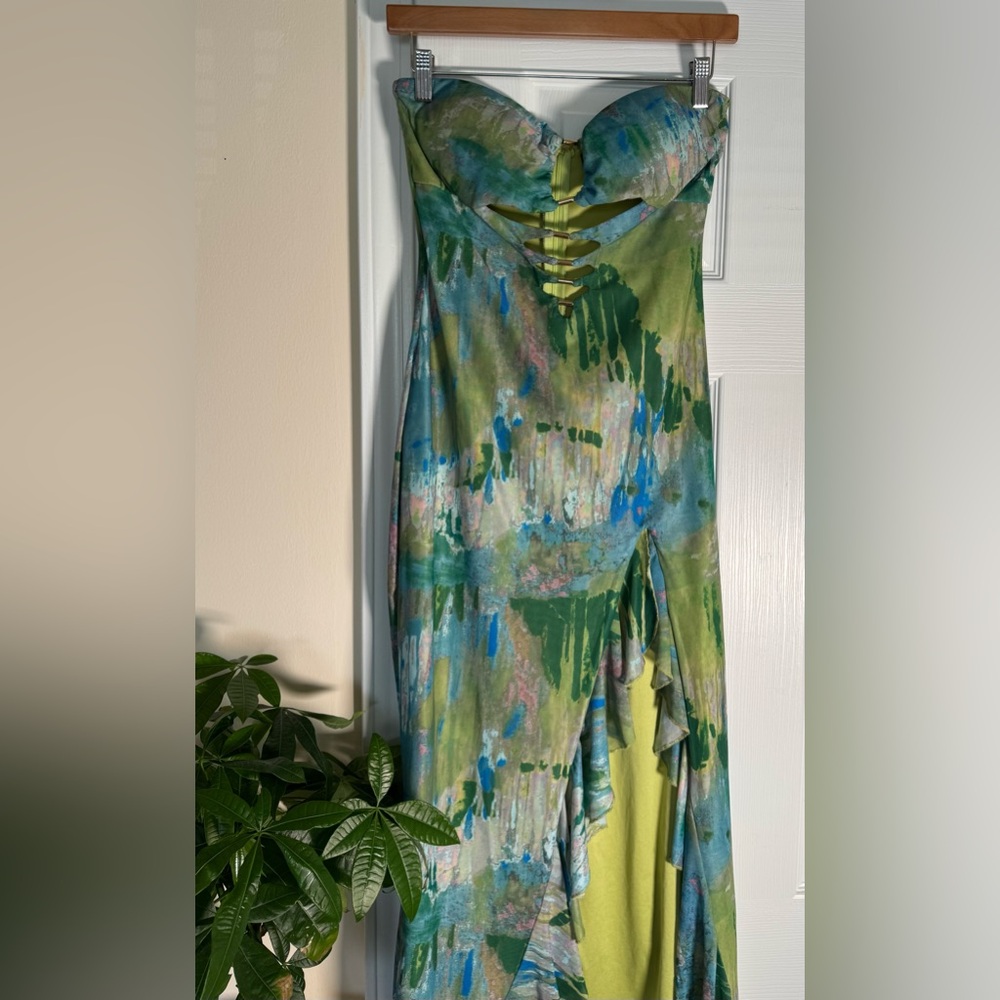 Edge Green and Blue Strapless Dress
